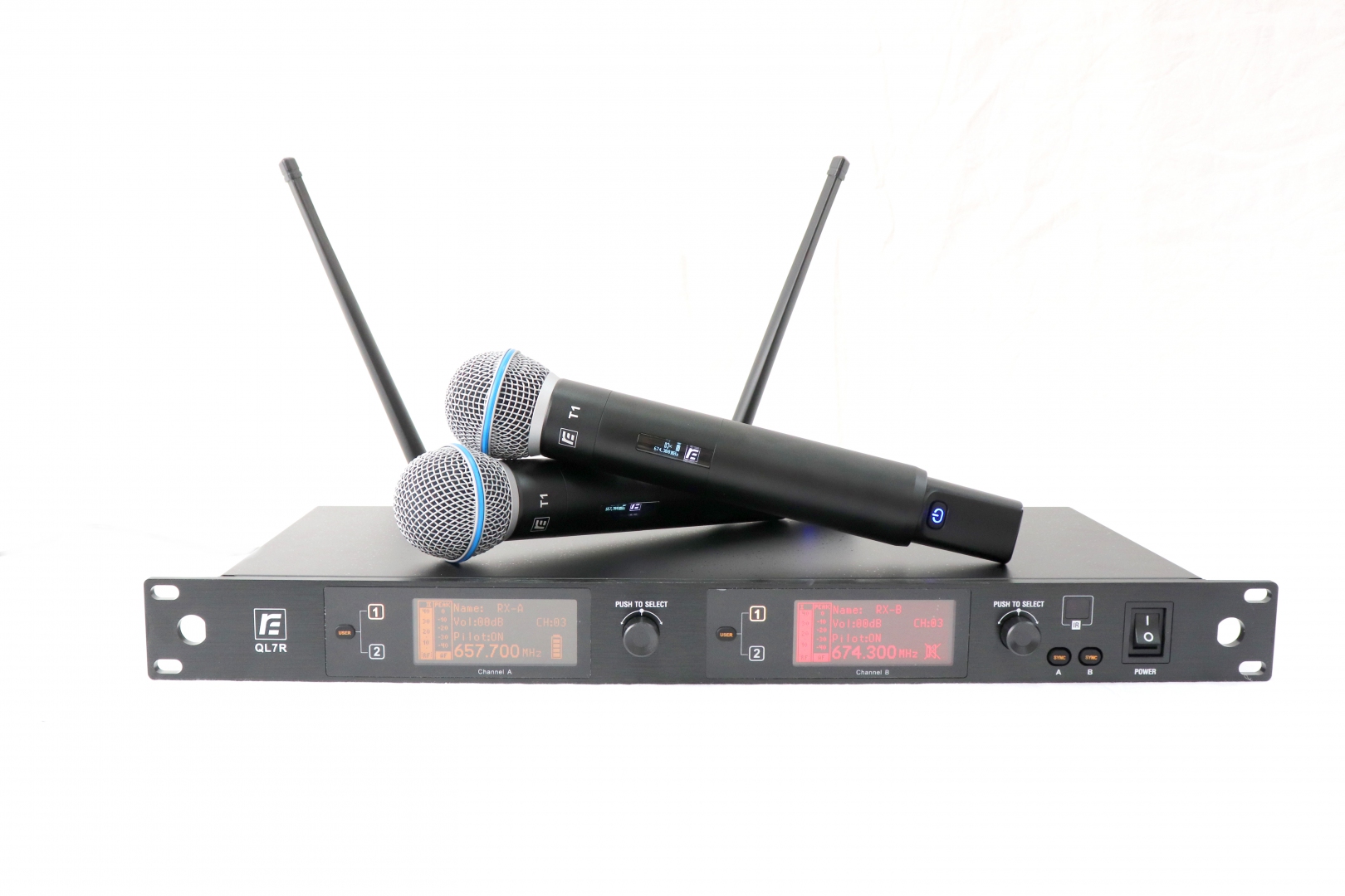 RFIntell QL7R/T1-A 651,800-683,400 МГц 2-канальная радиосистема с 2-мя ручными микрофонами в Пермской области